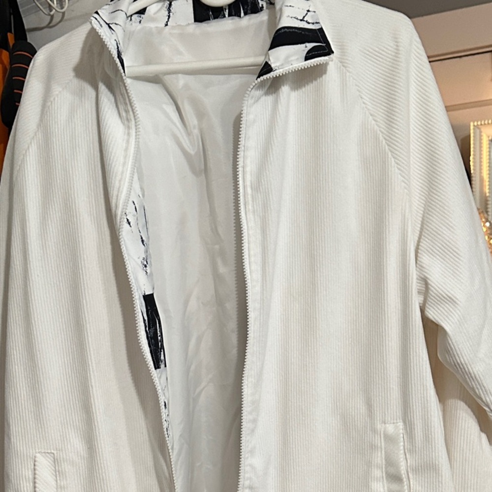 Men's Classic White Lightweight Jacket